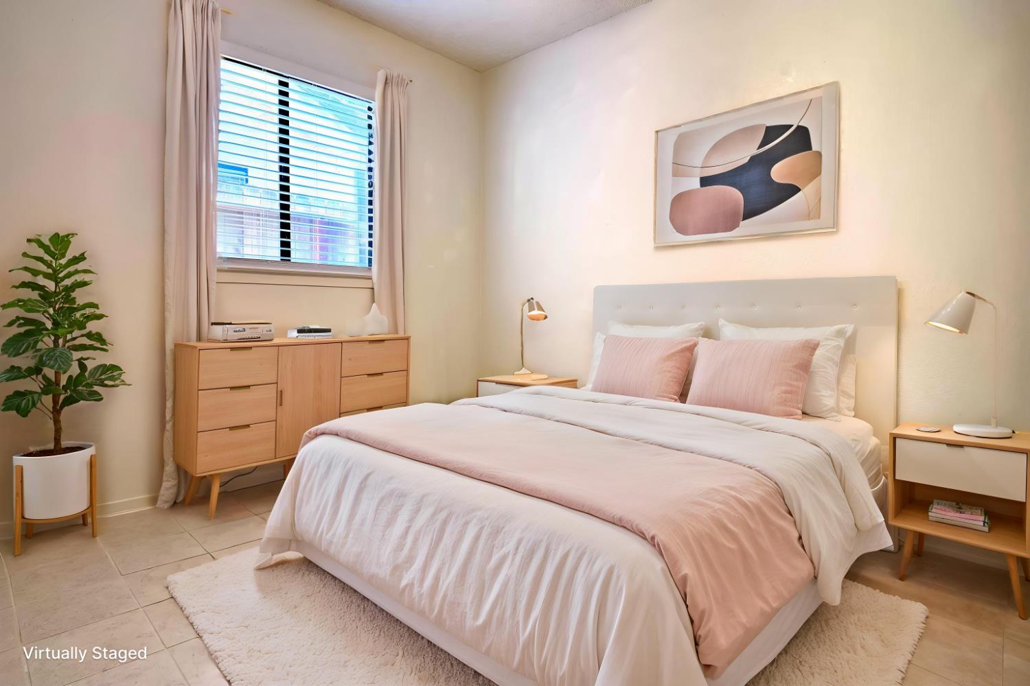 1910 E Eclipse Ave, Fresno, CA 93720