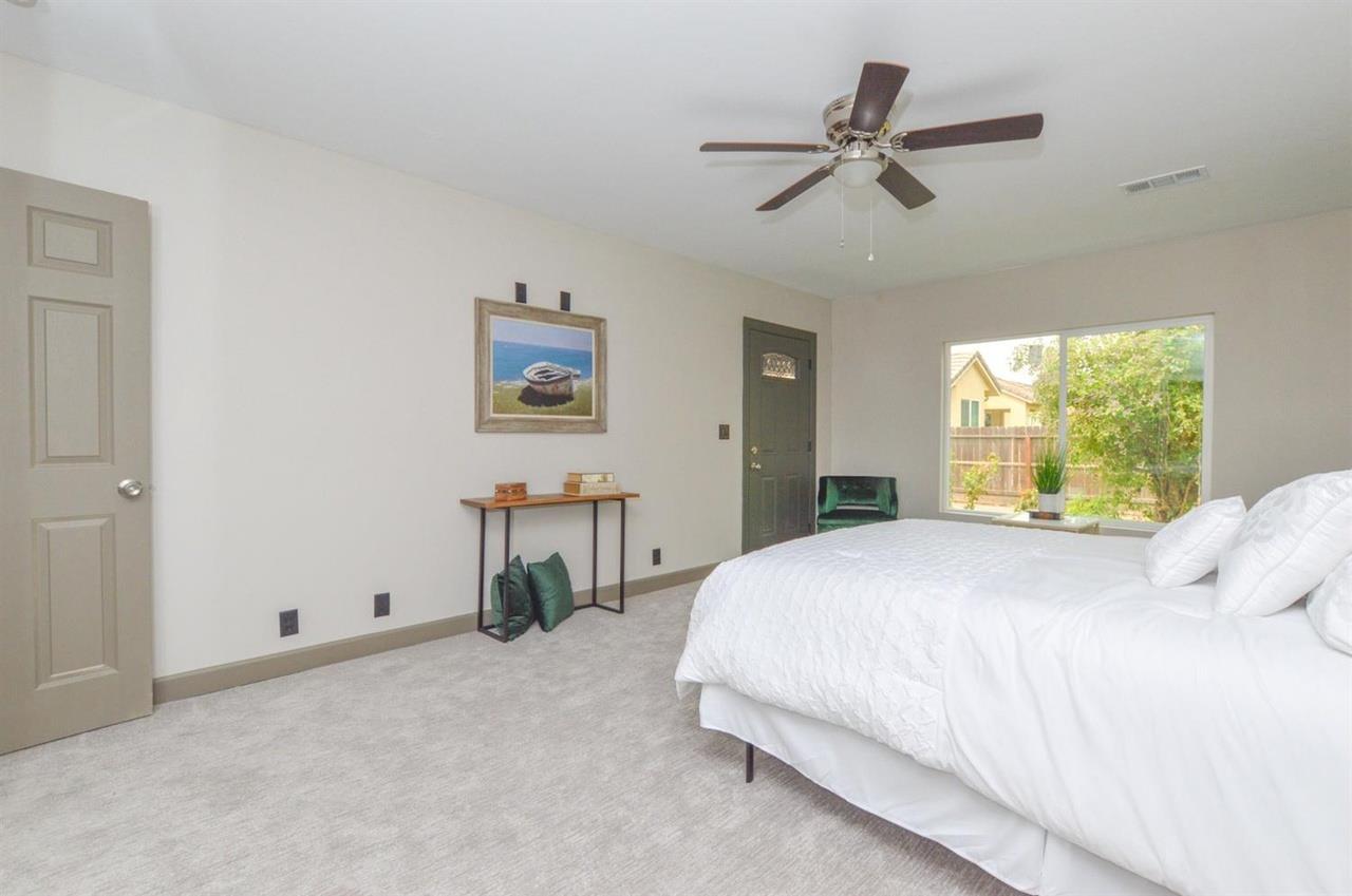 3171 Buckingham Ave, Clovis, CA 93619