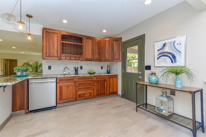 3171 Buckingham Ave, Clovis, CA 93619