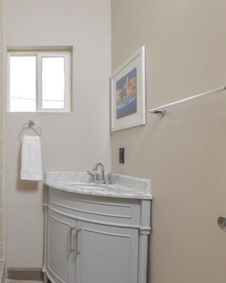 3171 Buckingham Ave, Clovis, CA 93619