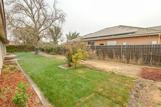 3171 Buckingham Ave, Clovis, CA 93619