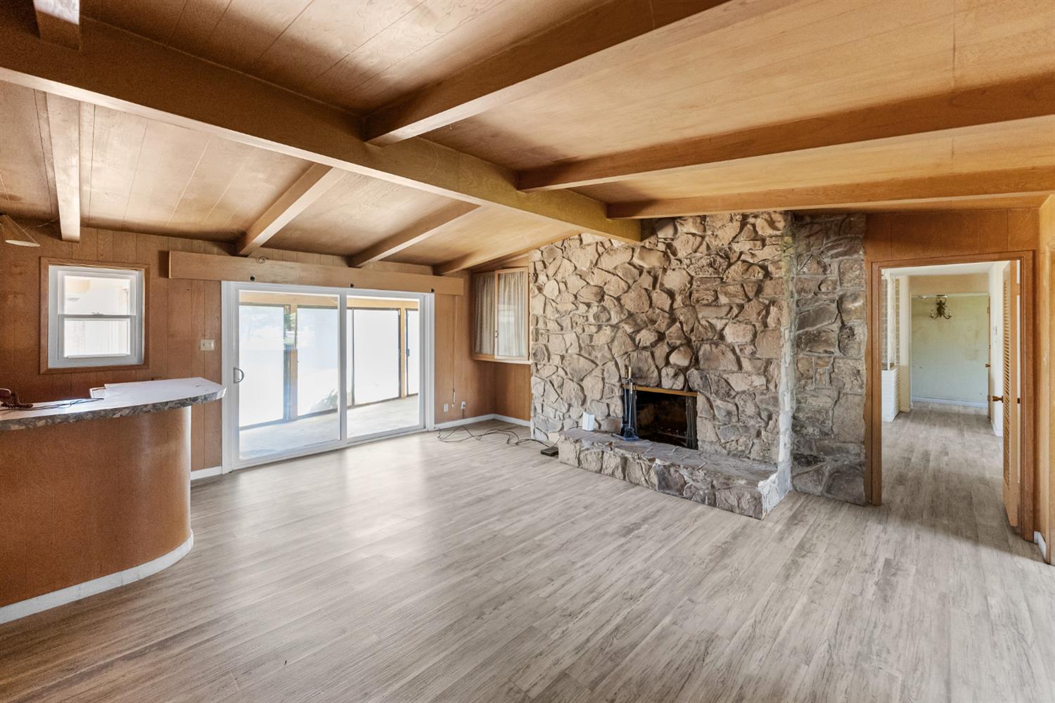 6259 E Liberty Ave, Fresno, CA 93727