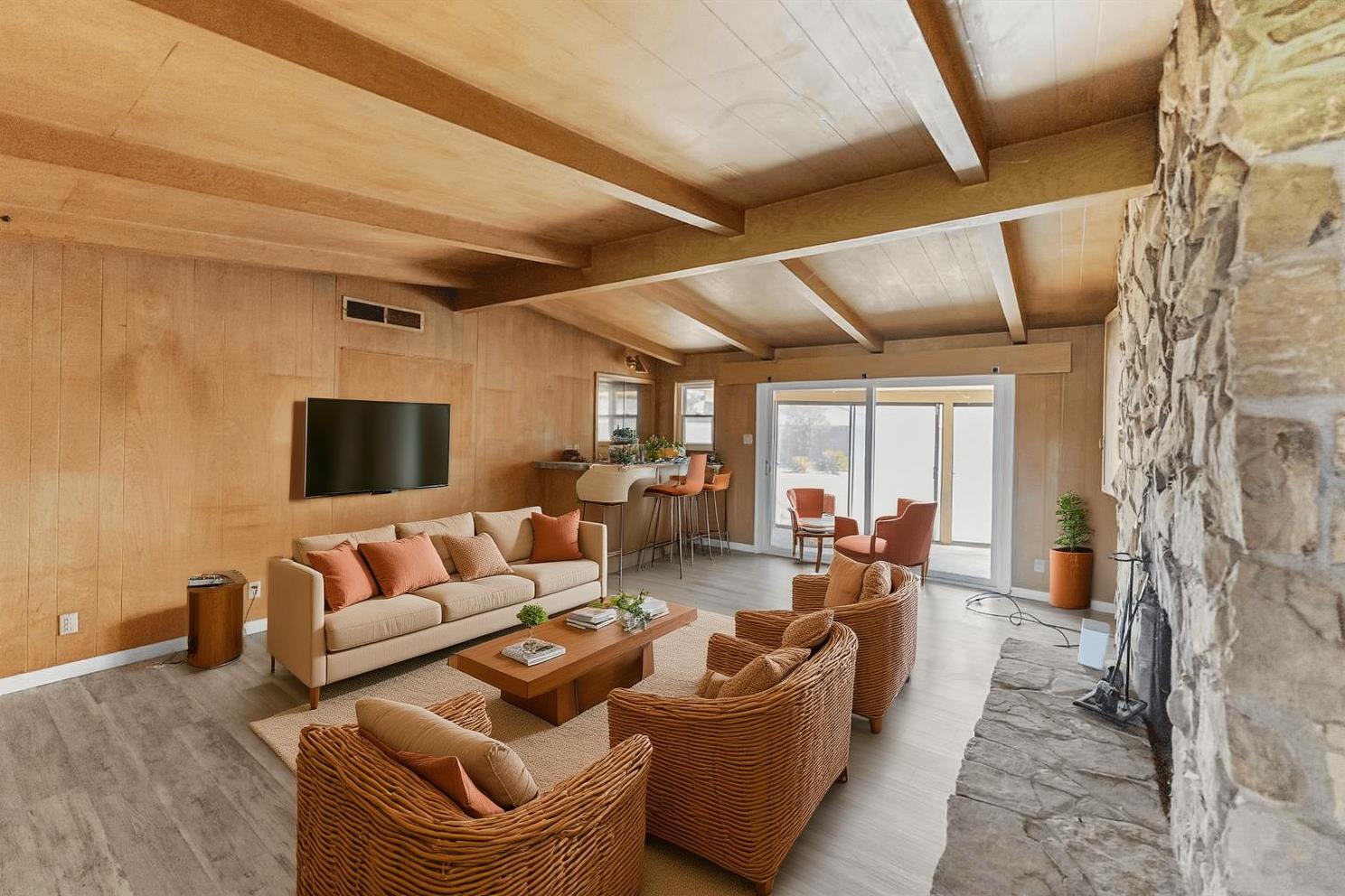 6259 E Liberty Ave, Fresno, CA 93727