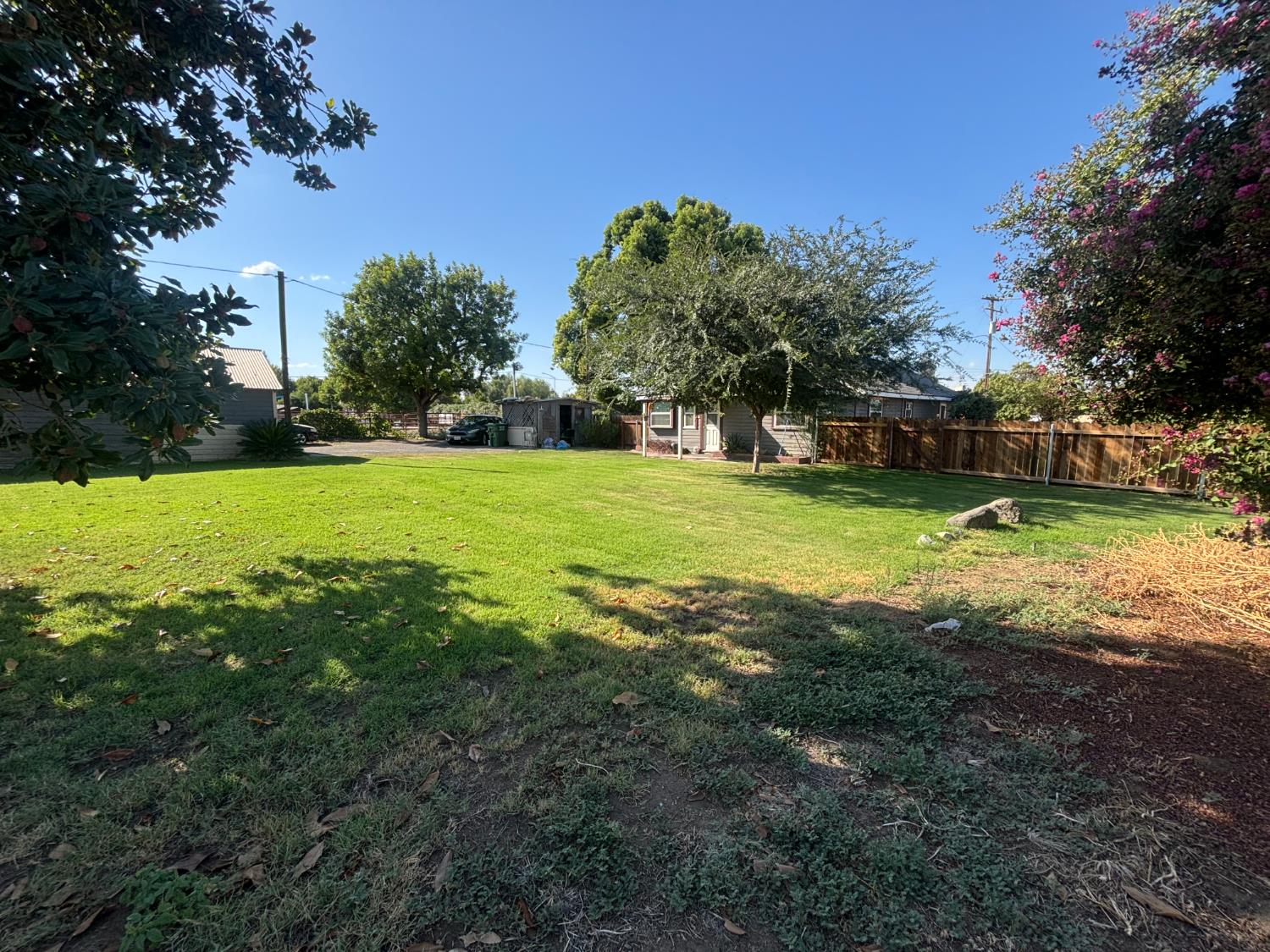 19317 Parlier Ave E, Reedley, CA 93654