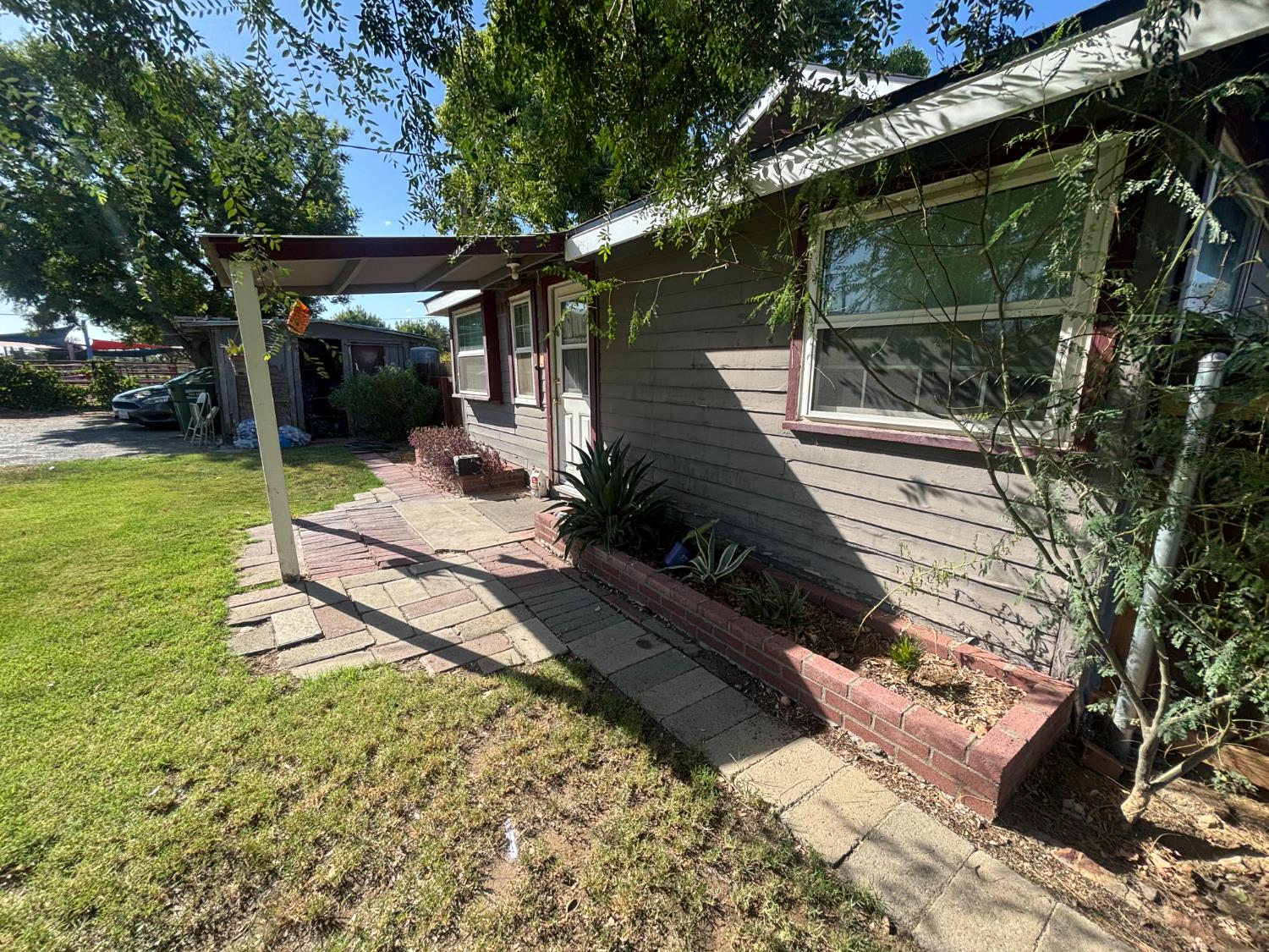 19317 Parlier Ave E, Reedley, CA 93654