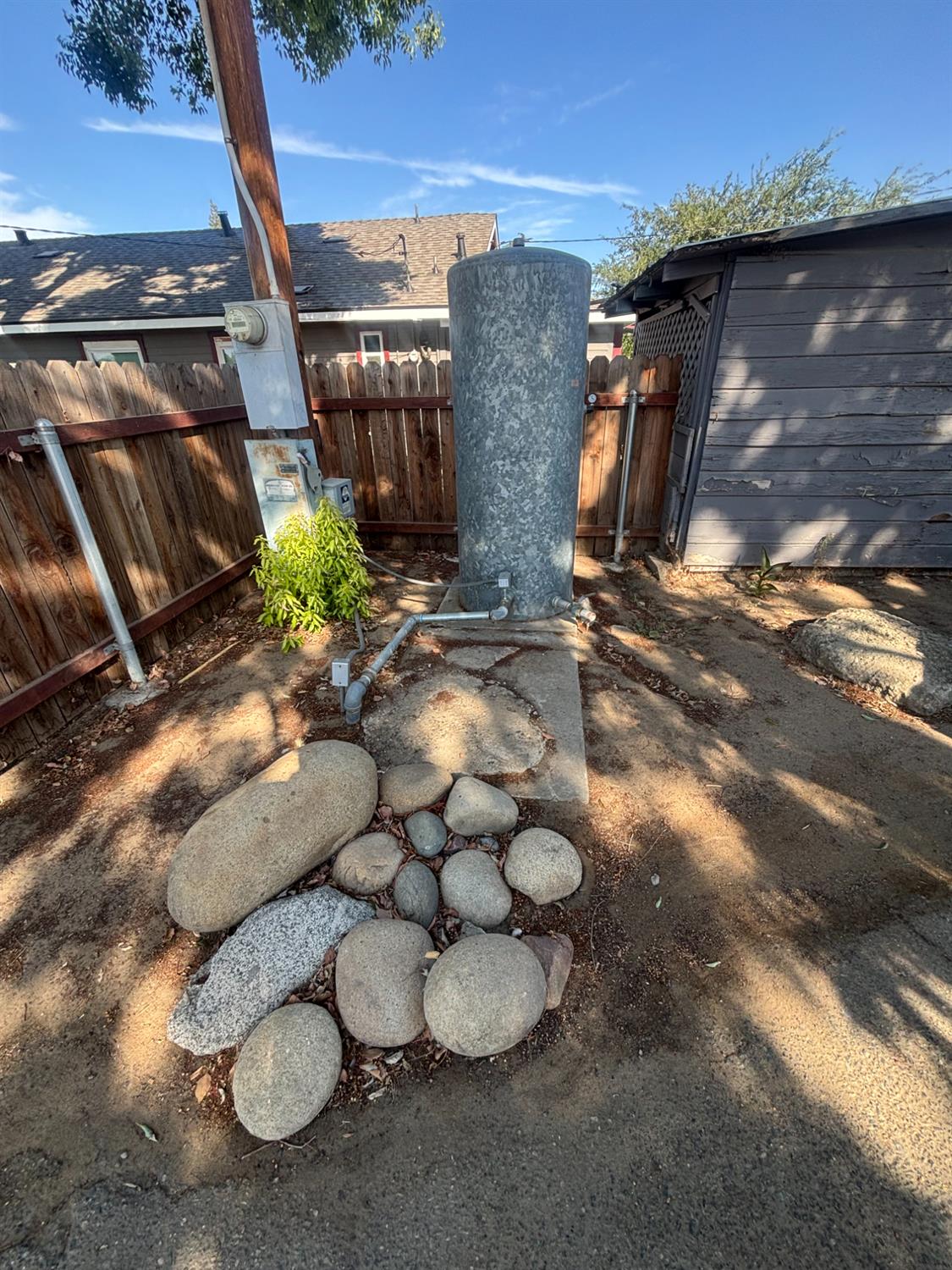 19317 Parlier Ave E, Reedley, CA 93654