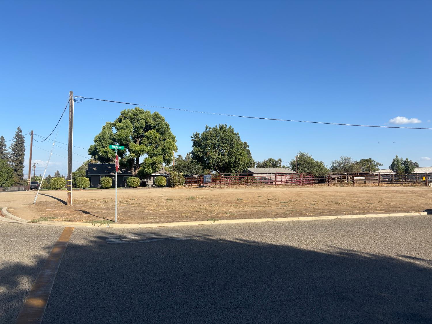 19317 Parlier Ave E, Reedley, CA 93654