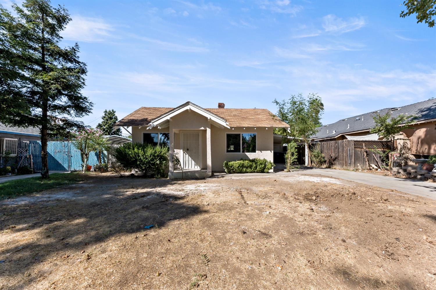 4623 E Nevada Ave, Fresno, CA 93702