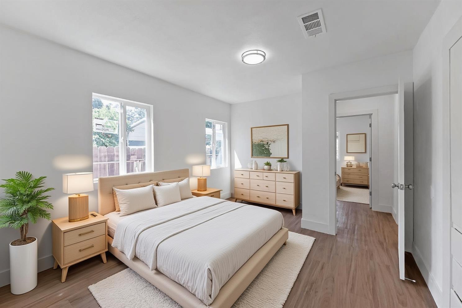 4623 E Nevada Ave, Fresno, CA 93702