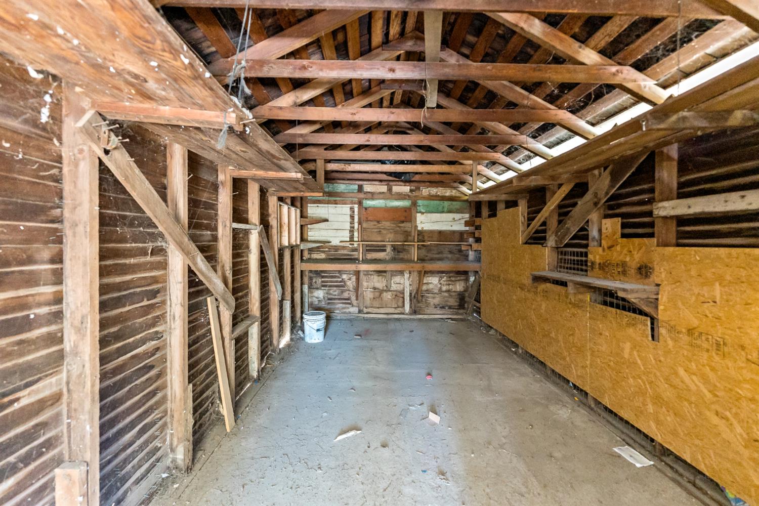 4623 E Nevada Ave, Fresno, CA 93702