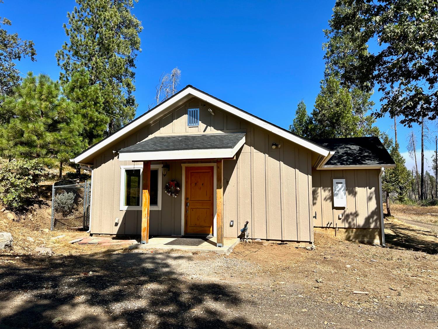 38295 Cressman Rd, Shaver Lake, CA 93664