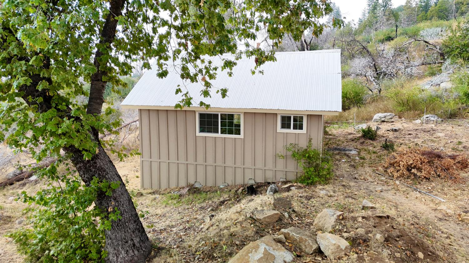 38295 Cressman Rd, Shaver Lake, CA 93664