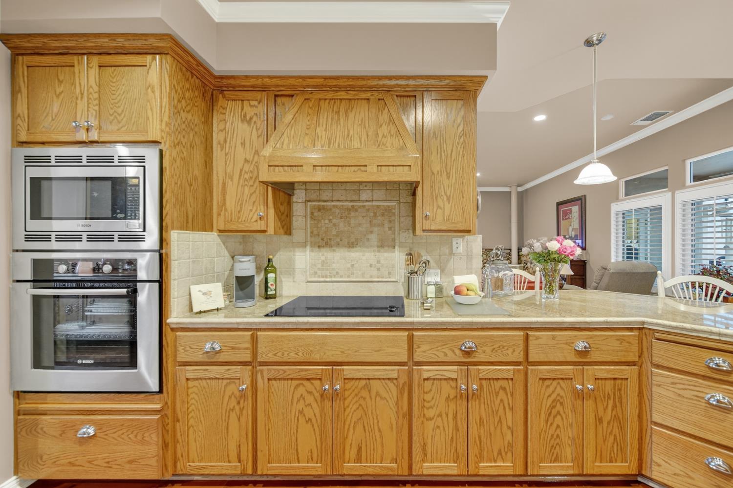 2382 20Th Ave, Kingsburg, CA 93631