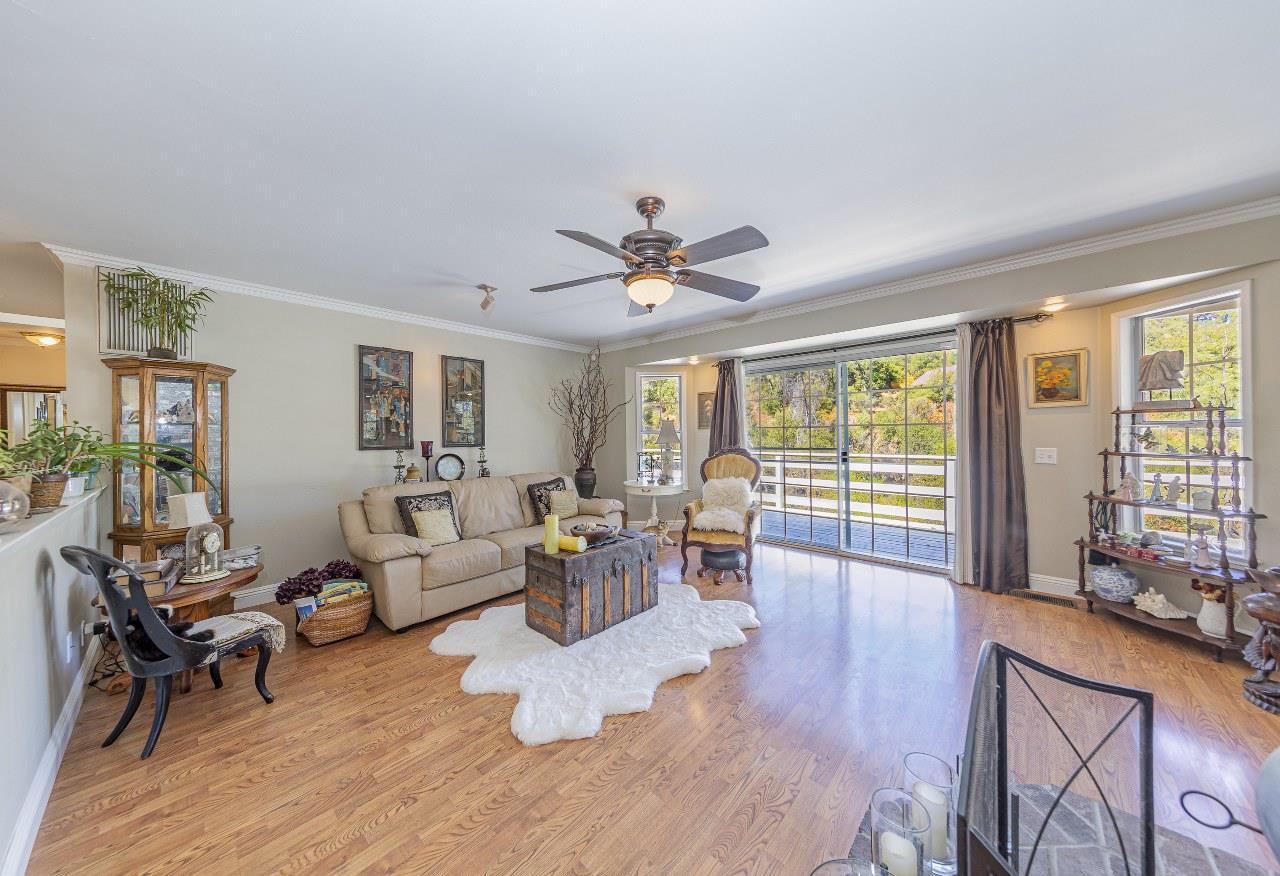 50622 Critter Creek Ln, Oakhurst, CA 93644