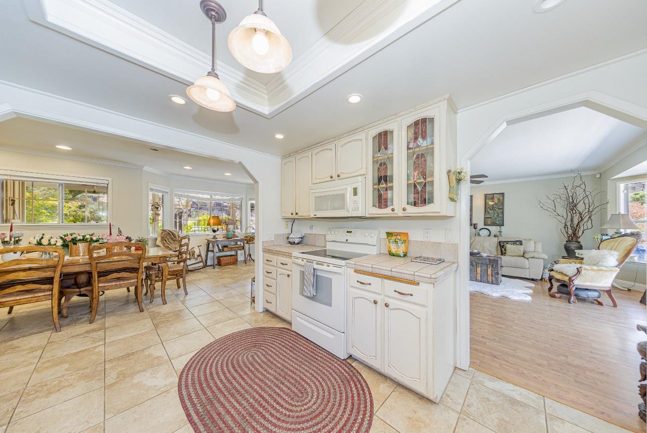 50622 Critter Creek Ln, Oakhurst, CA 93644