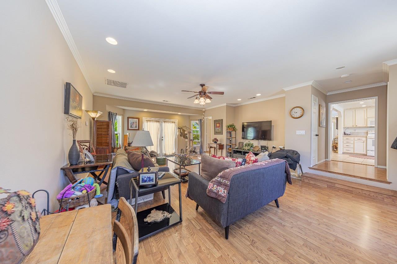 50622 Critter Creek Ln, Oakhurst, CA 93644