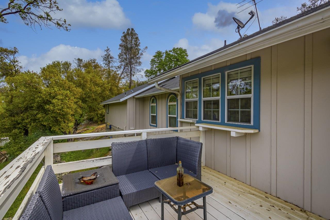 50622 Critter Creek Ln, Oakhurst, CA 93644