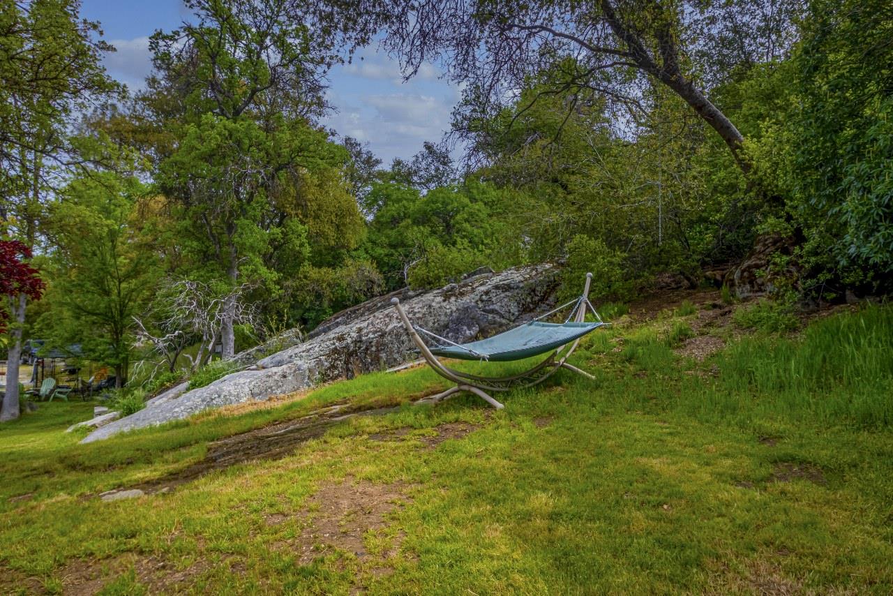 50622 Critter Creek Ln, Oakhurst, CA 93644