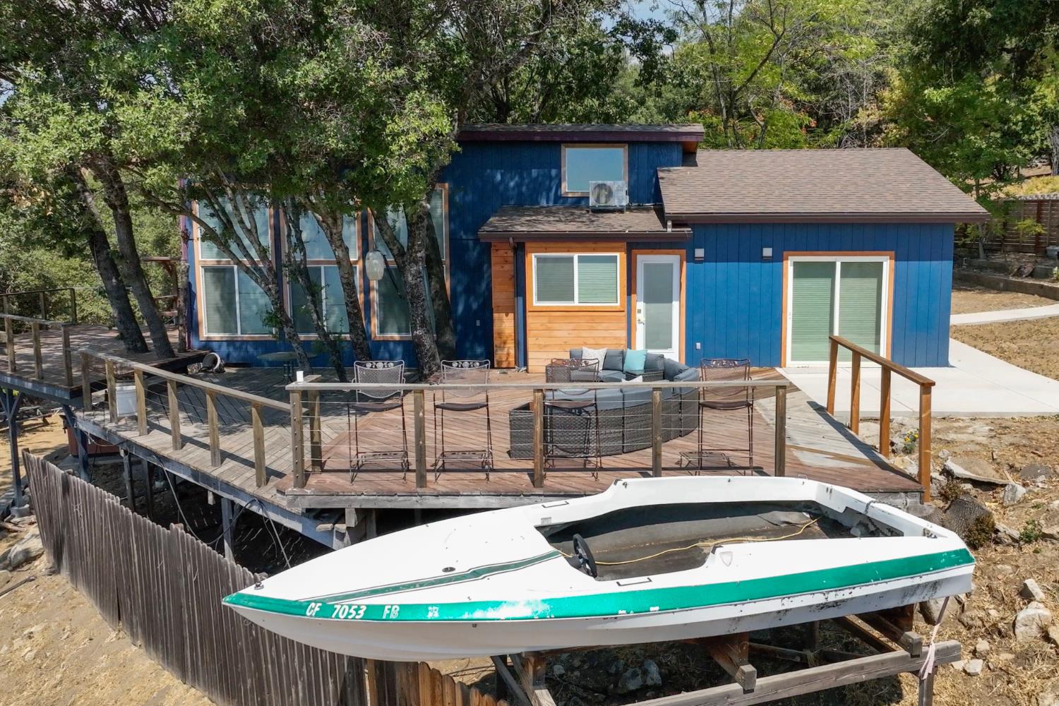 51571 Coyote Ridge Rd, Oakhurst, CA 93644