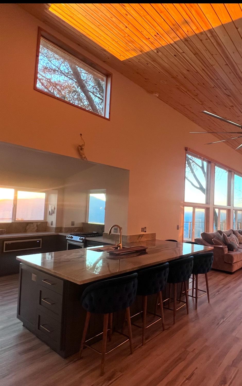 51571 Coyote Ridge Rd, Oakhurst, CA 93644