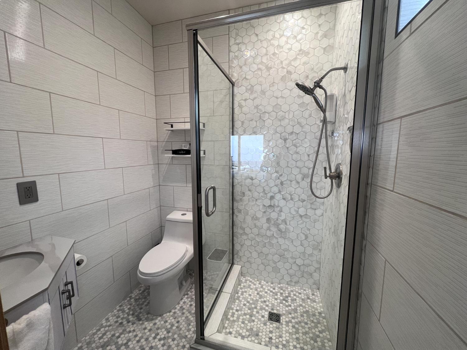 51571 Coyote Ridge Rd, Oakhurst, CA 93644