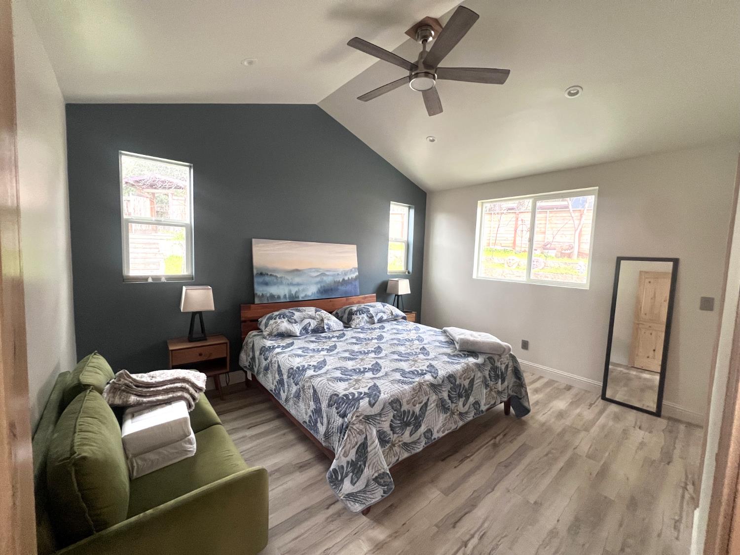 51571 Coyote Ridge Rd, Oakhurst, CA 93644