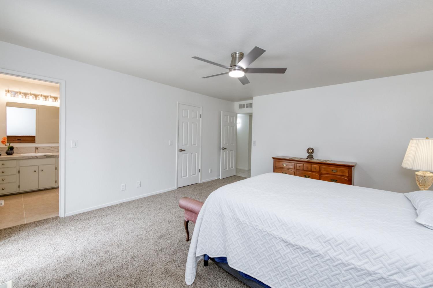 3135 W Roberts, Fresno, CA 93711