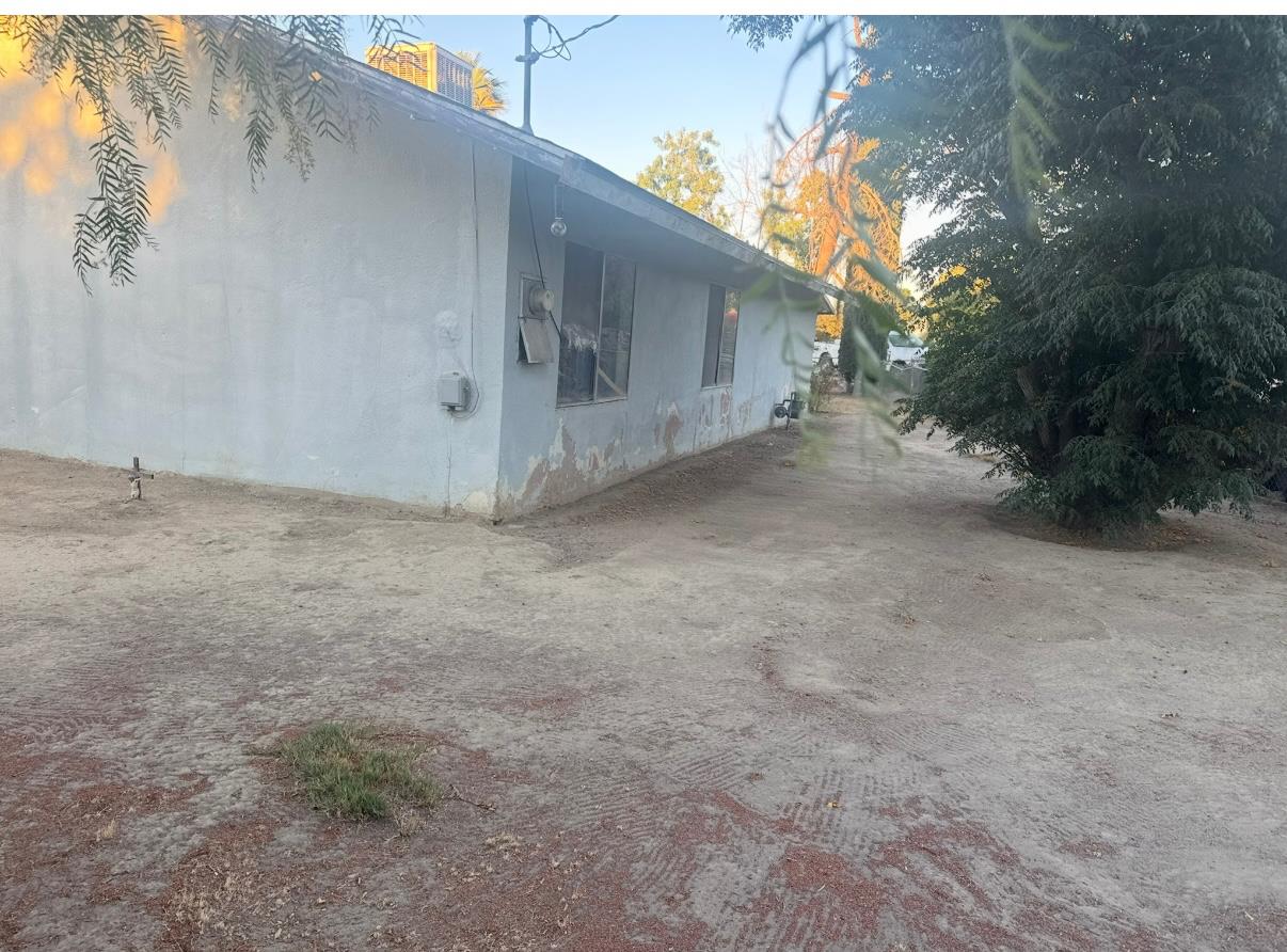 33286 W El Progresso Ave, Cantua Creek, CA 93608