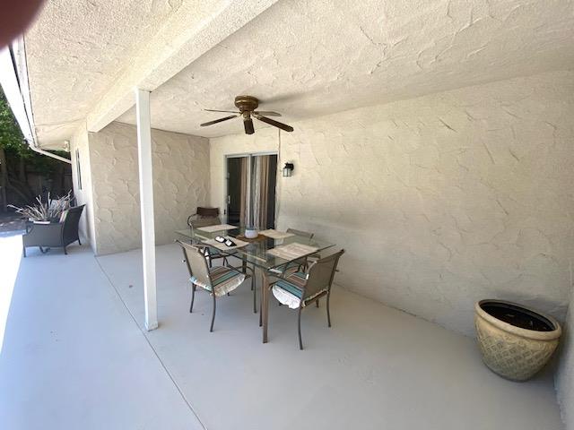 238 Fairbanks Ave, Sanger, CA 93657