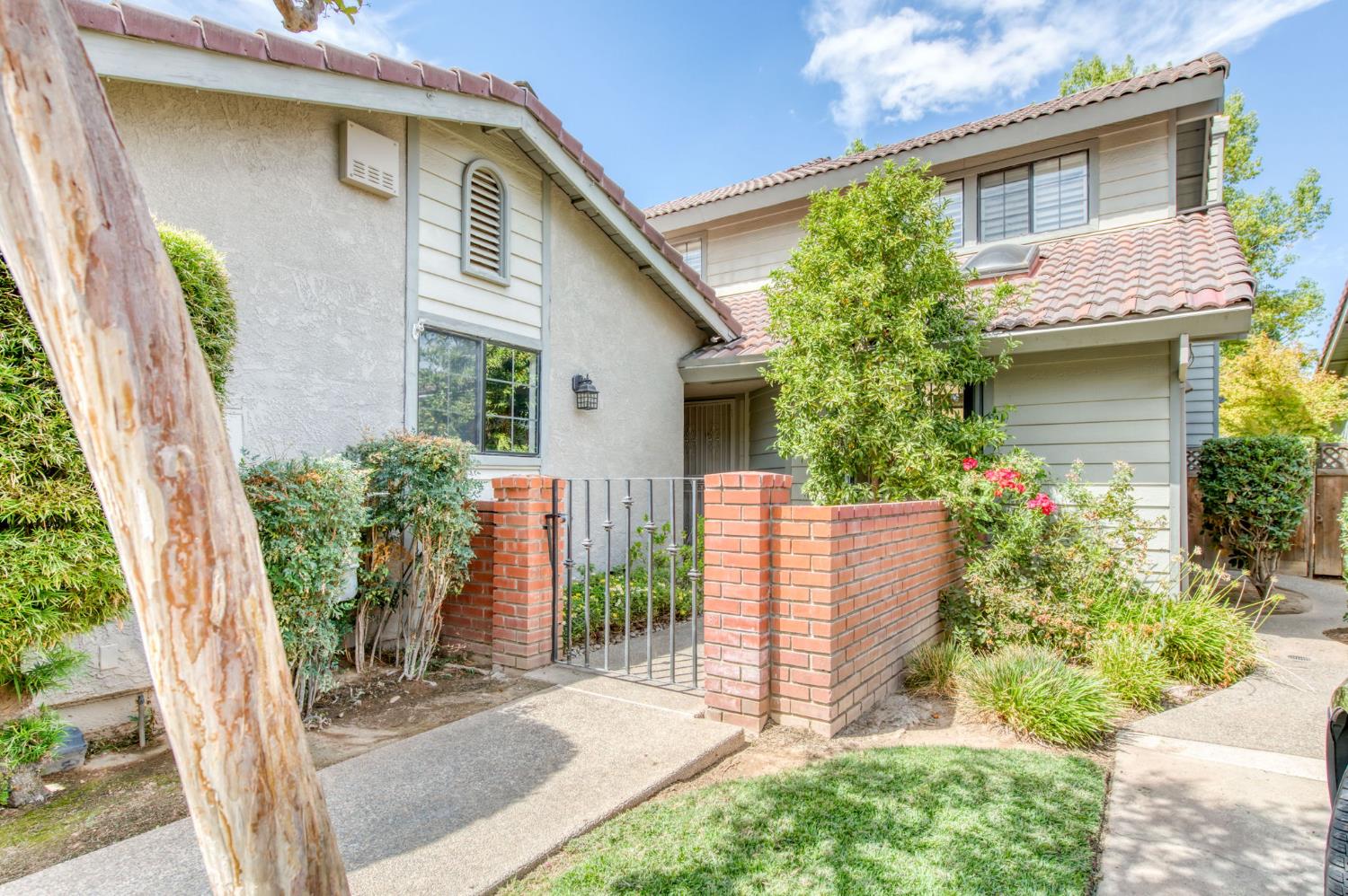 7047 N Teilman Ave #101, Fresno, CA 93711