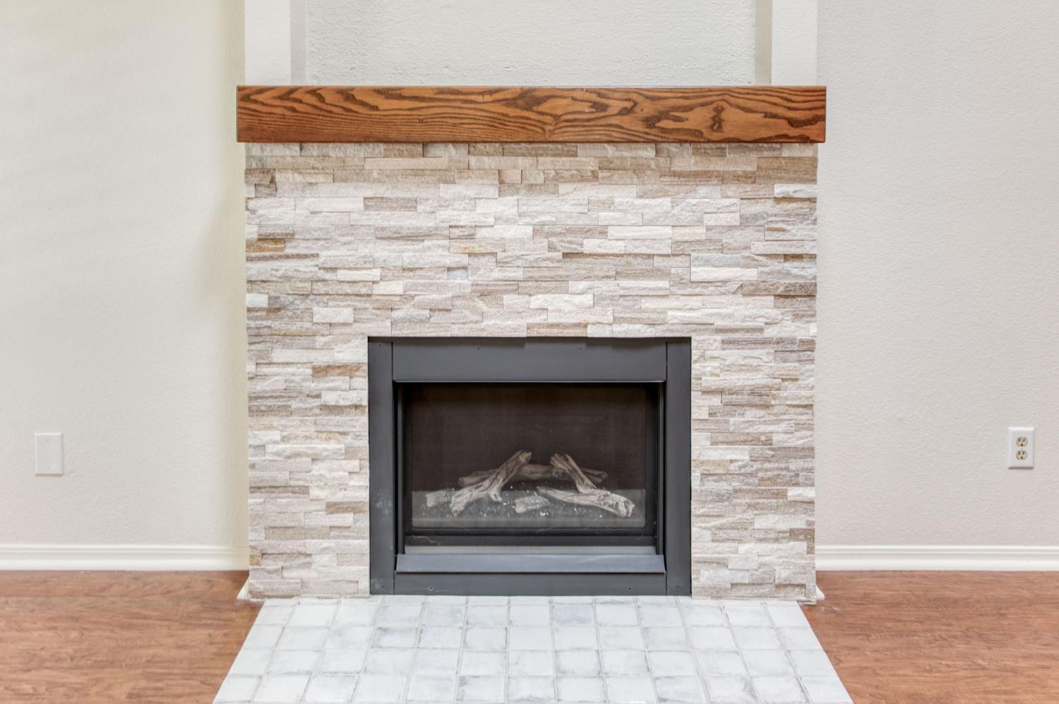 7047 N Teilman Ave #101, Fresno, CA 93711