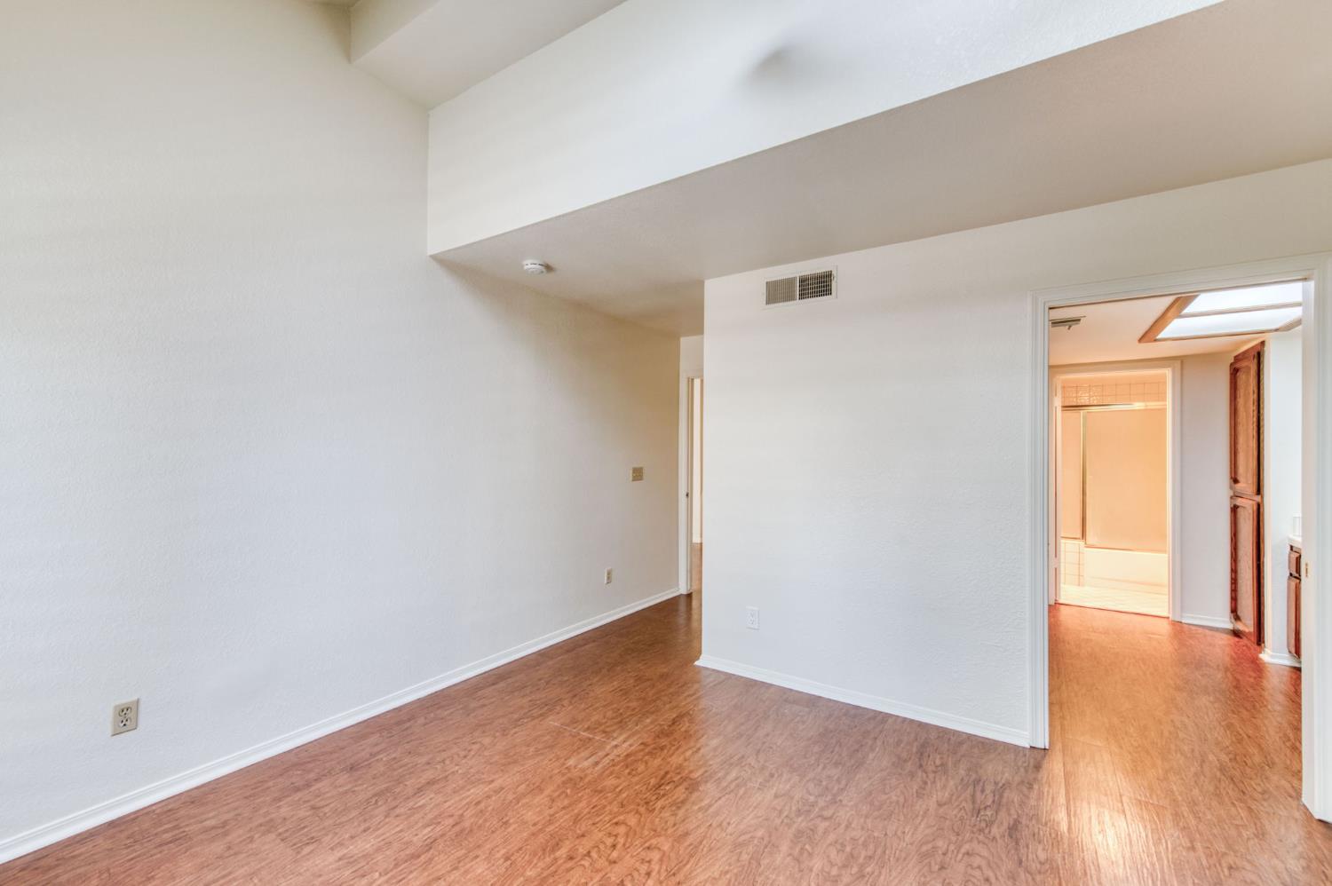 7047 N Teilman Ave #101, Fresno, CA 93711