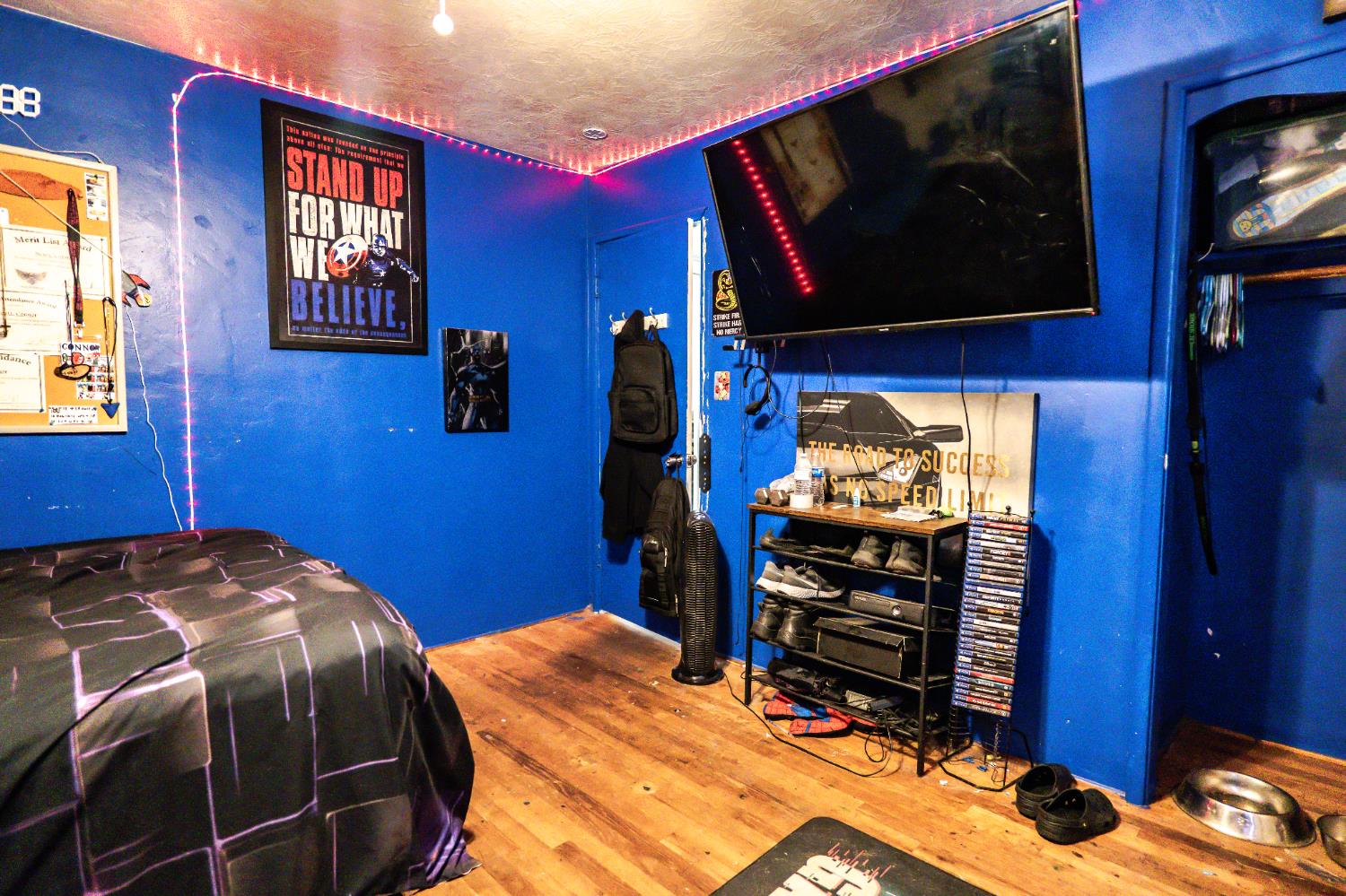 1025 W Fedora Ave, Fresno, CA 93705