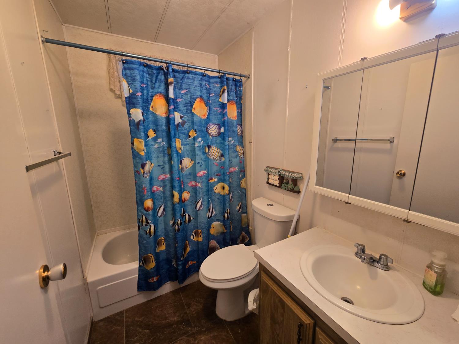 1300 W Olson Ave #97, Reedley, CA 93654