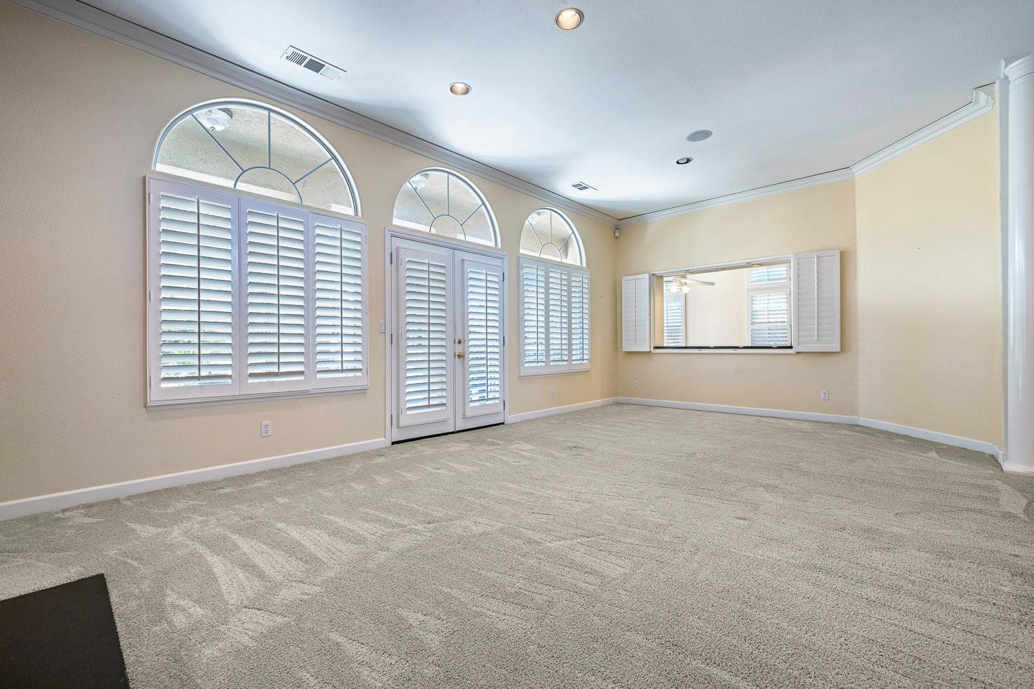 2190 W Via Cipressi, Fresno, CA 93711