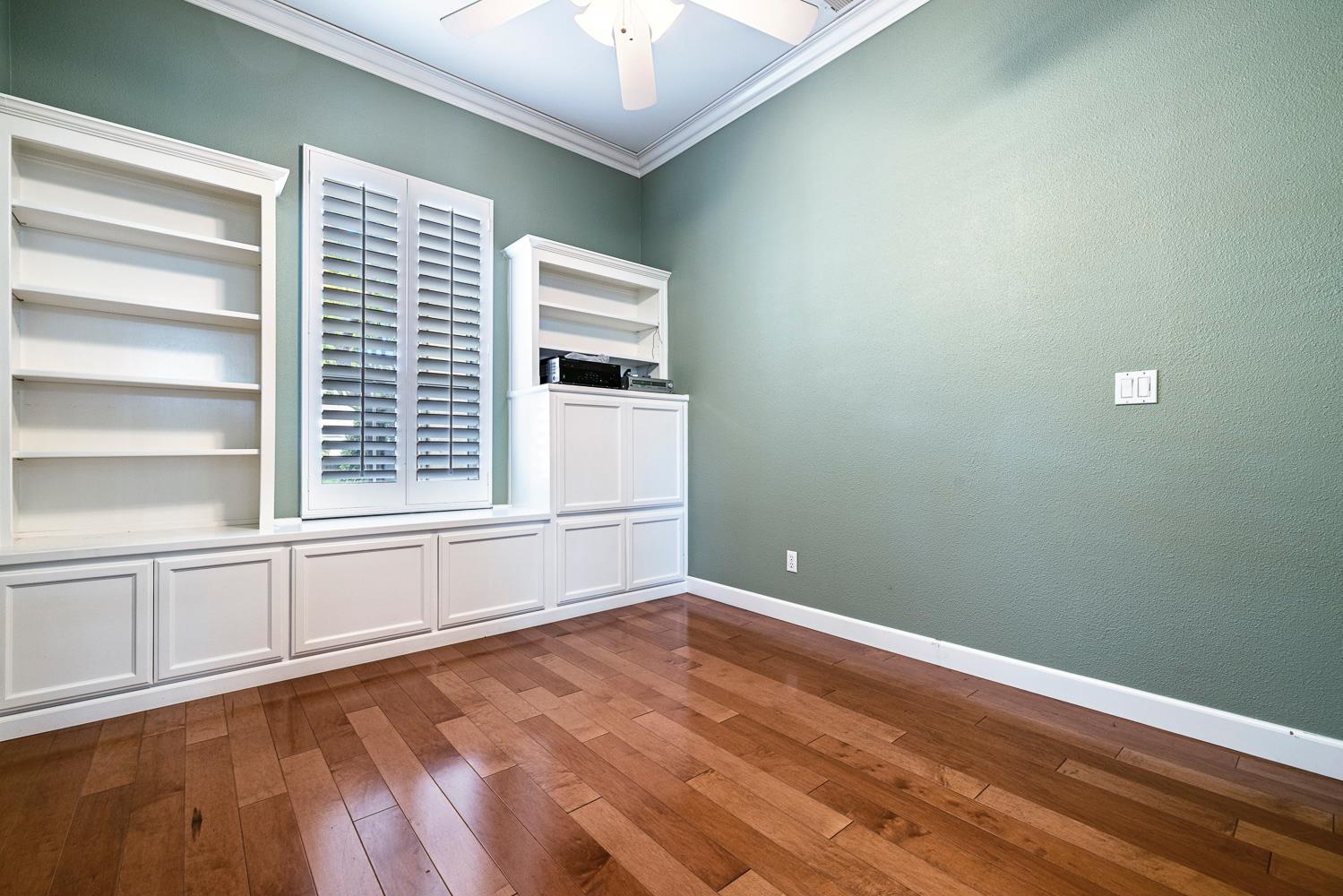 2190 W Via Cipressi, Fresno, CA 93711