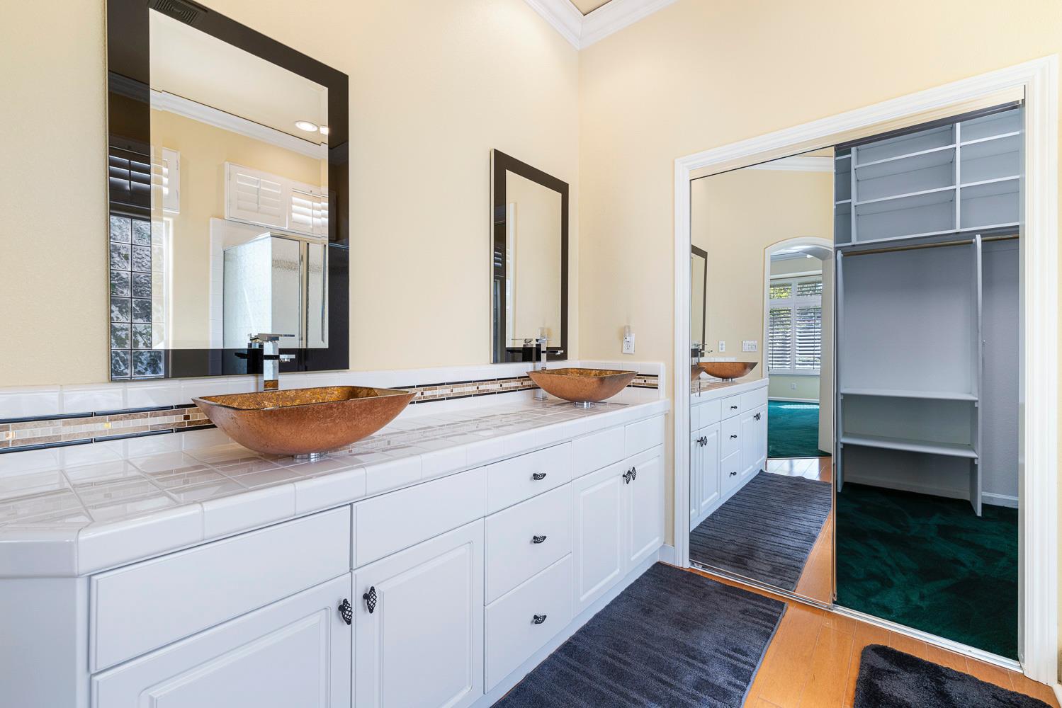 2190 W Via Cipressi, Fresno, CA 93711