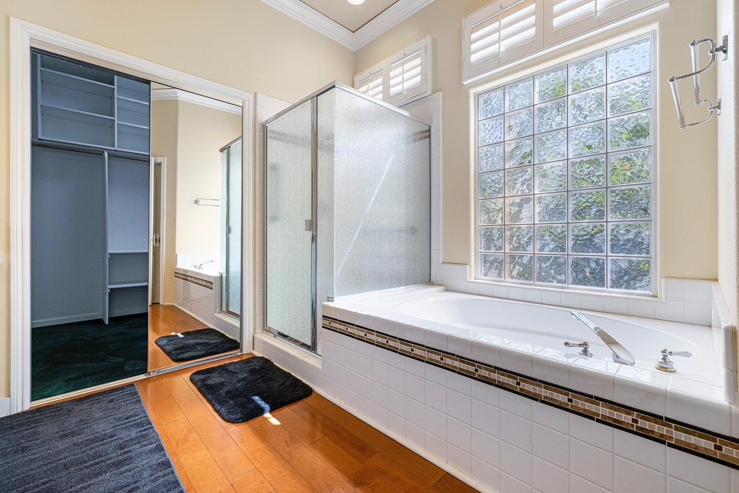 2190 W Via Cipressi, Fresno, CA 93711