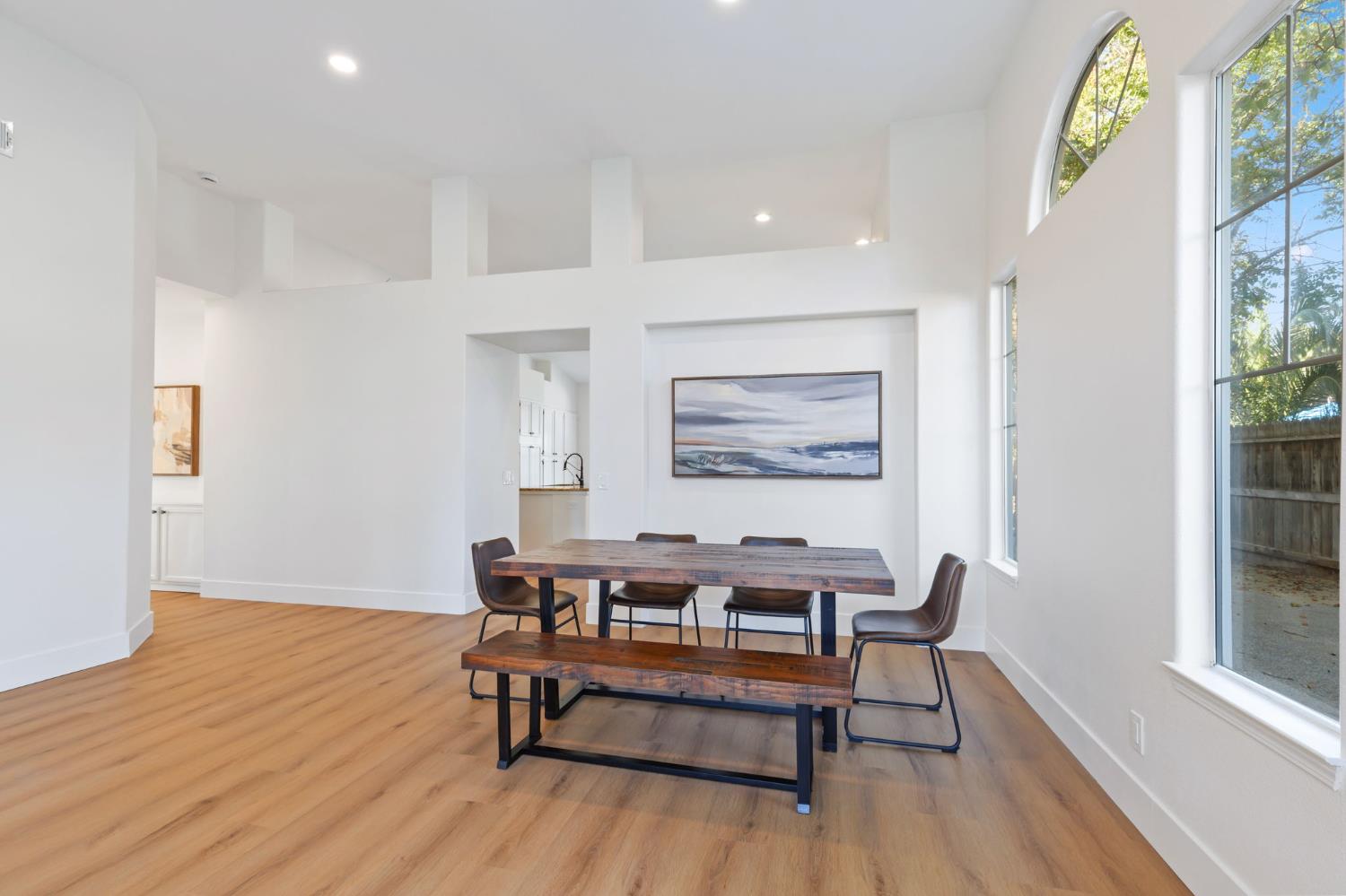 2337 Wrenwood Ave, Clovis, CA 93611