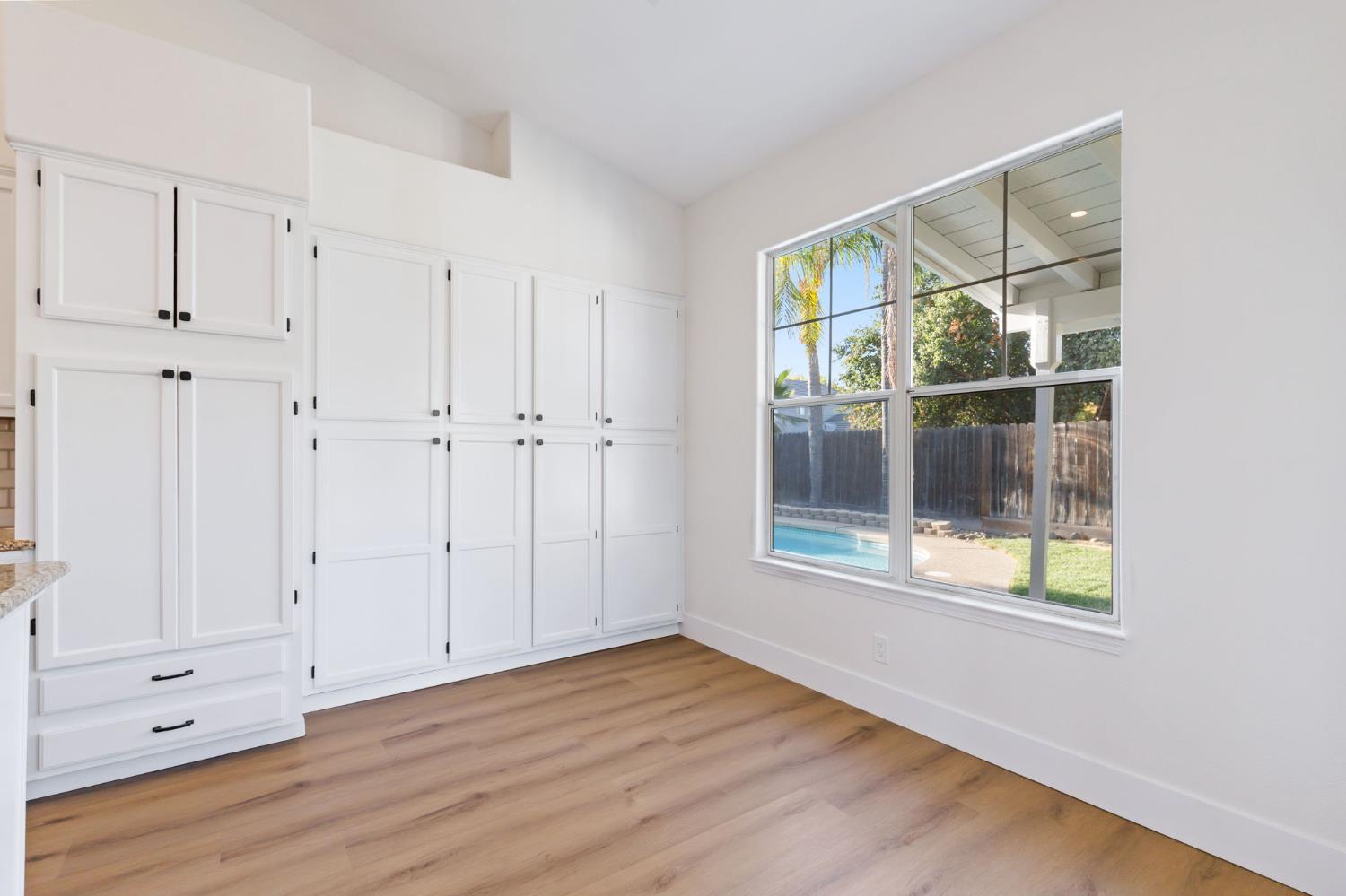 2337 Wrenwood Ave, Clovis, CA 93611