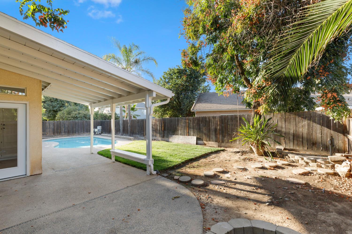 2337 Wrenwood Ave, Clovis, CA 93611