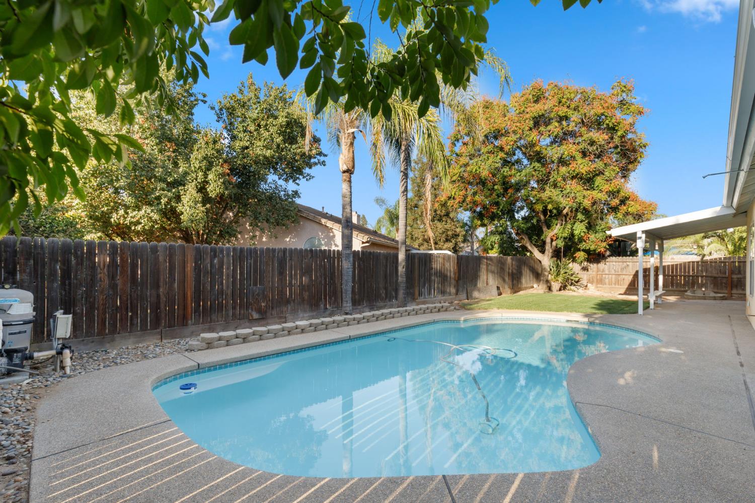 2337 Wrenwood Ave, Clovis, CA 93611