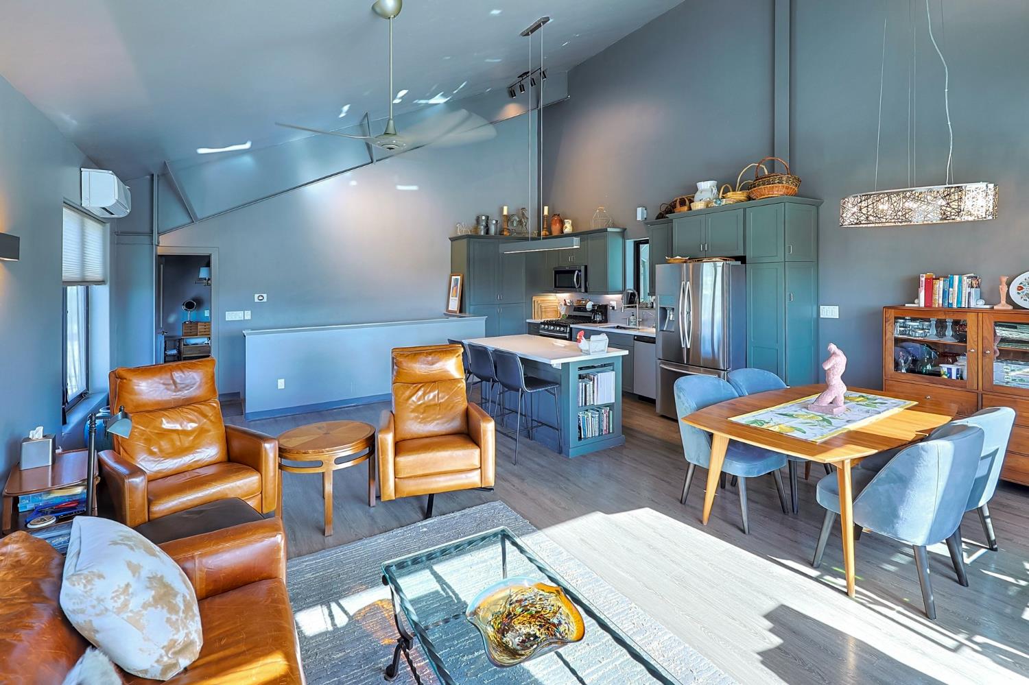 15725 Avenue 376, Visalia, CA 93292