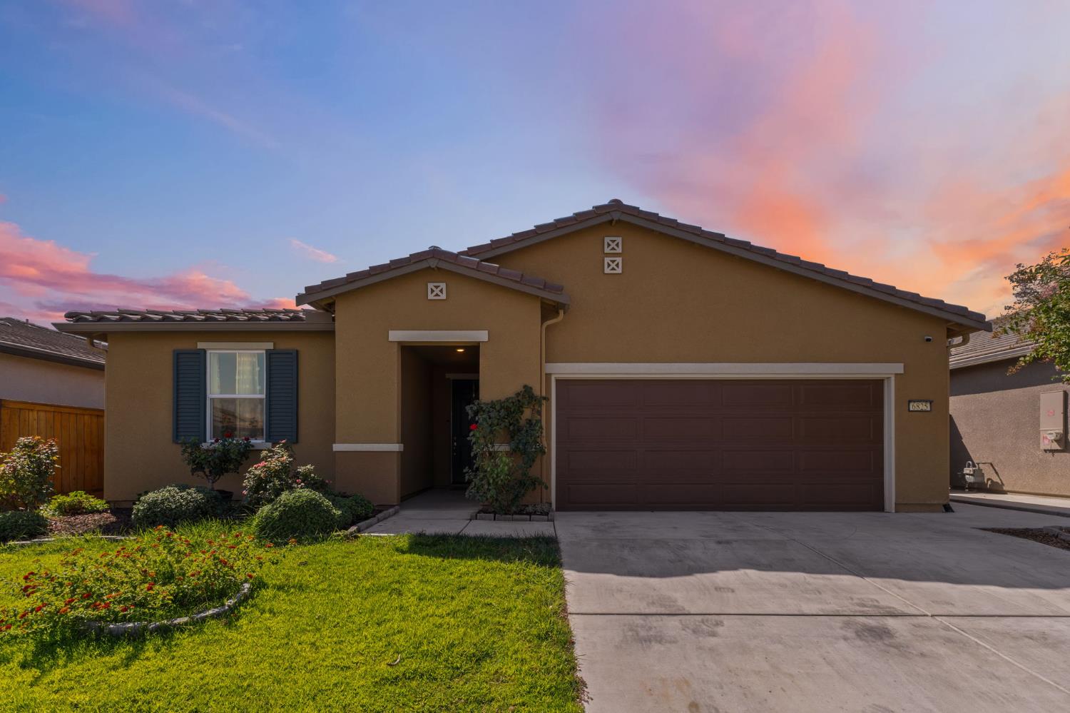 6825 E Braly Ave, Fresno, CA 93727