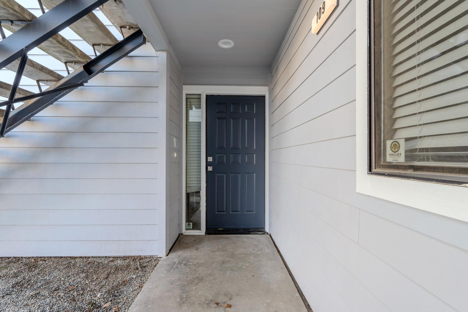 7675 N 1st St #109, Fresno, CA 93720