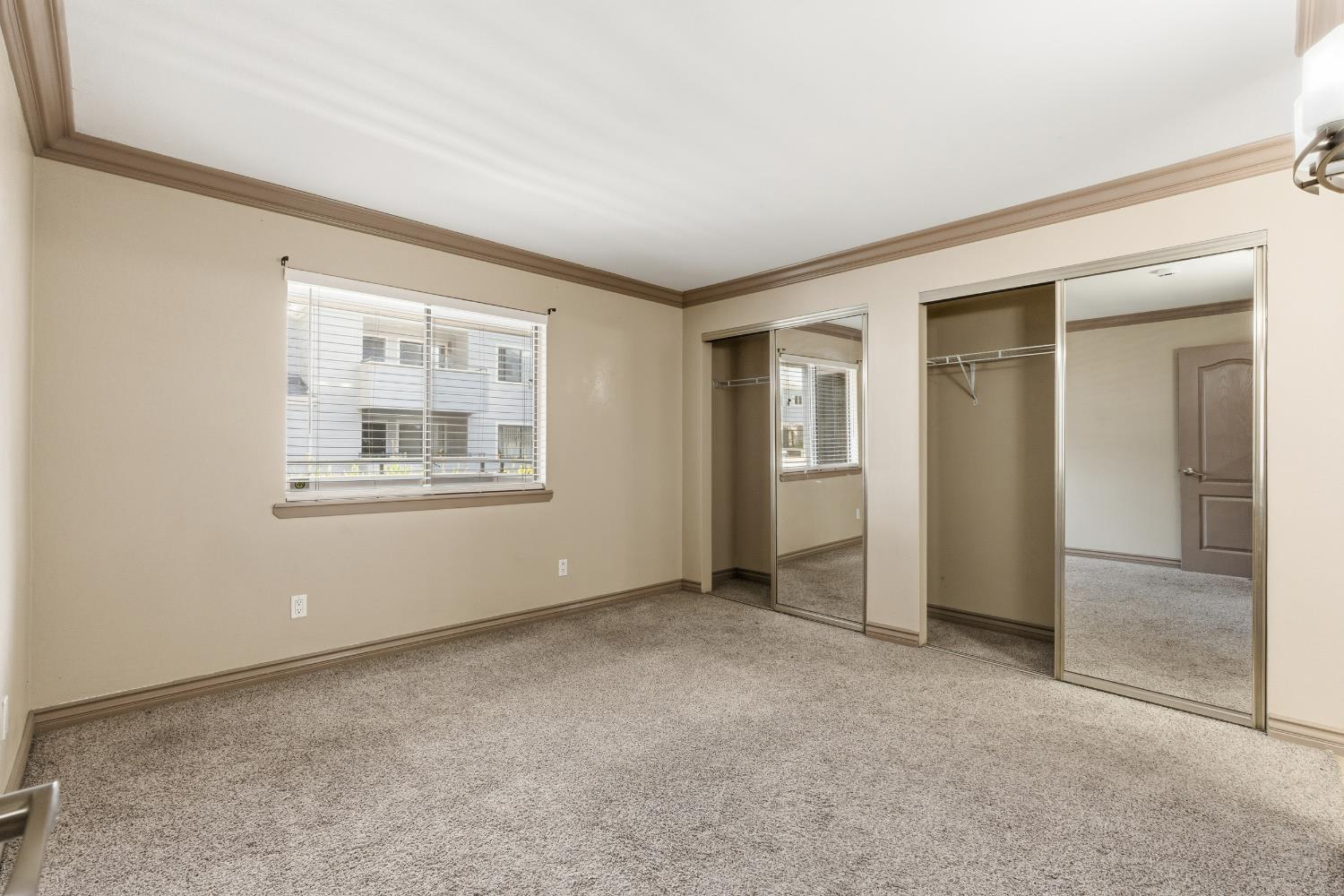 7675 N 1st St #109, Fresno, CA 93720