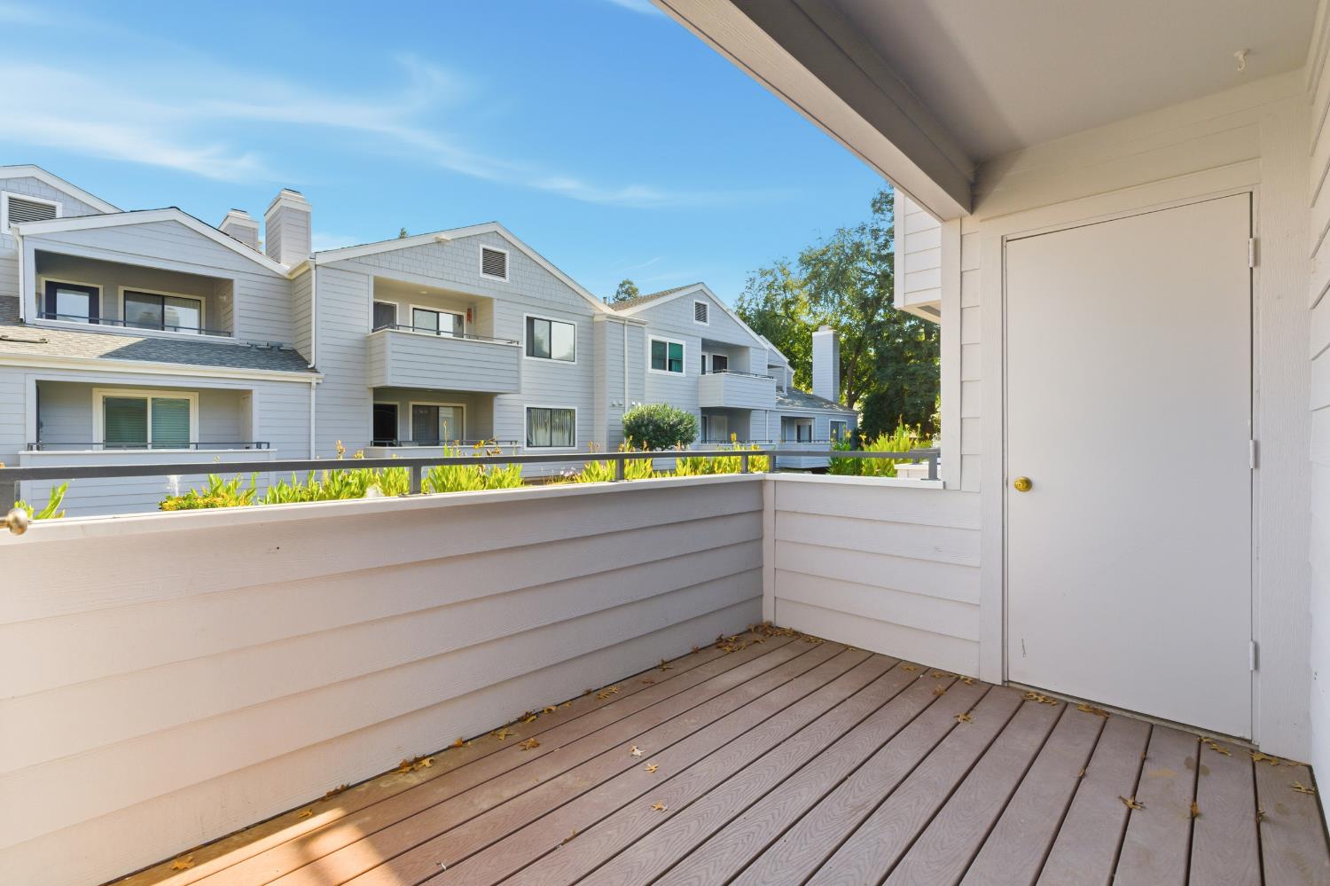 7675 N 1st St #109, Fresno, CA 93720