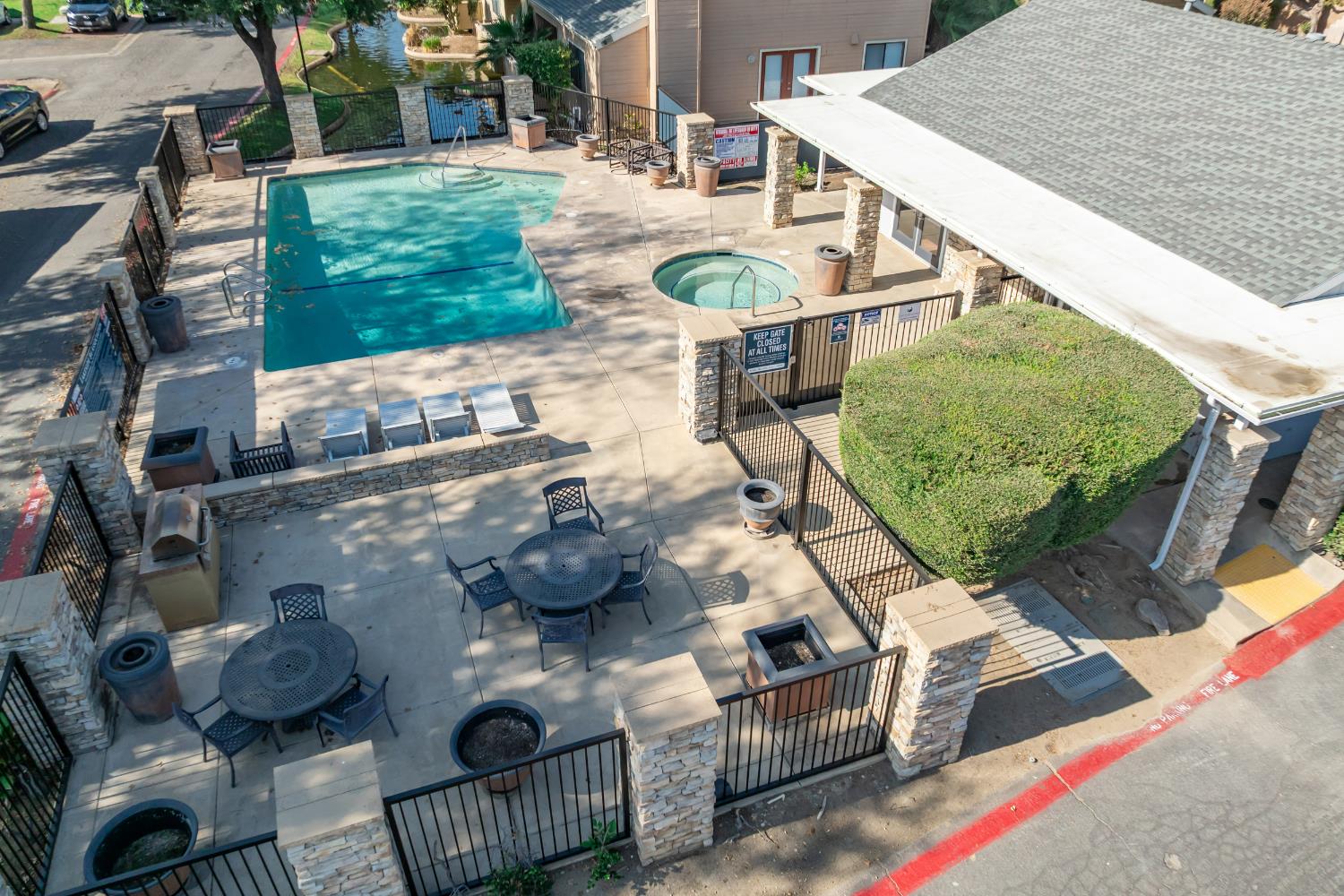 7675 N 1st St #109, Fresno, CA 93720