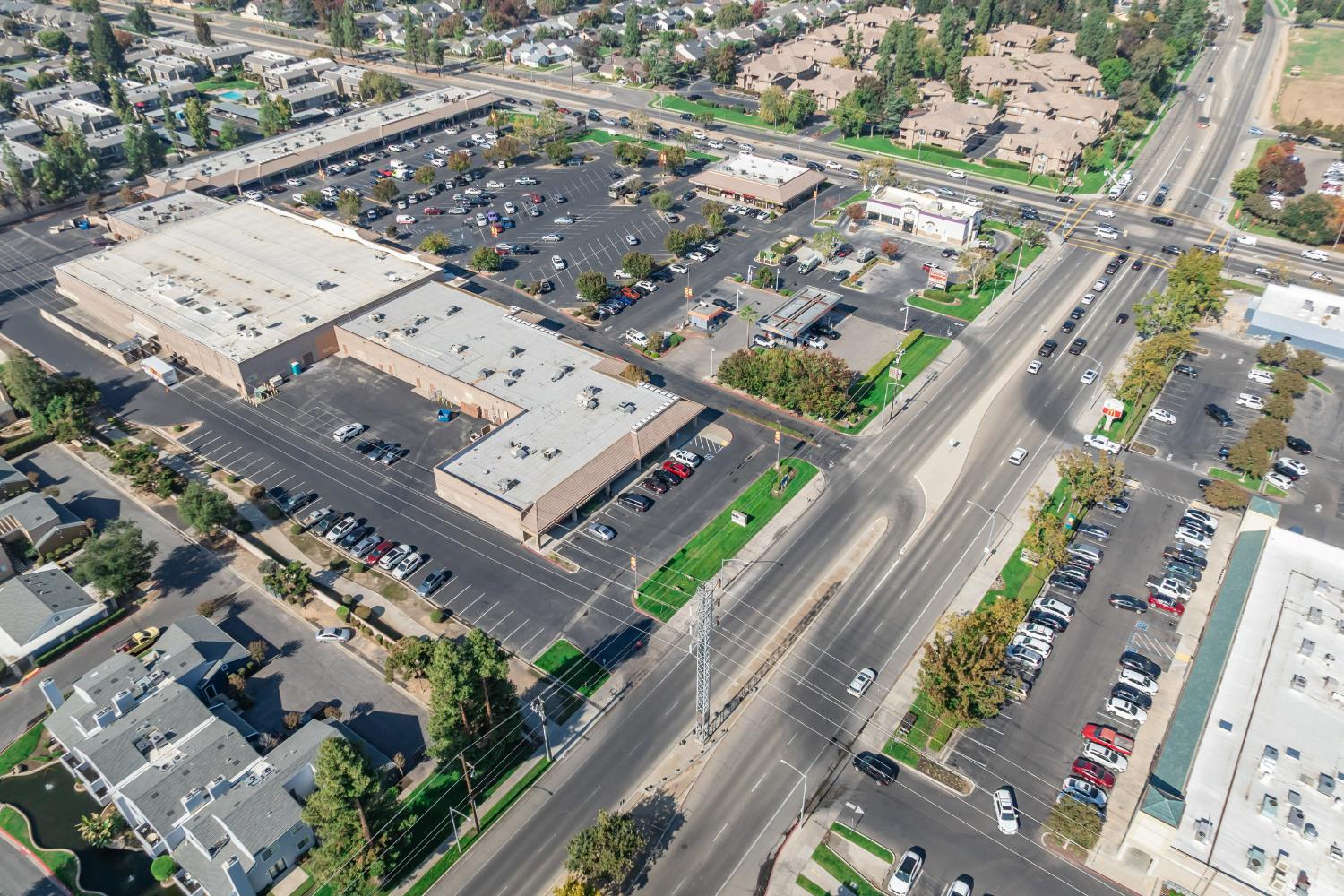 7675 N 1st St #109, Fresno, CA 93720