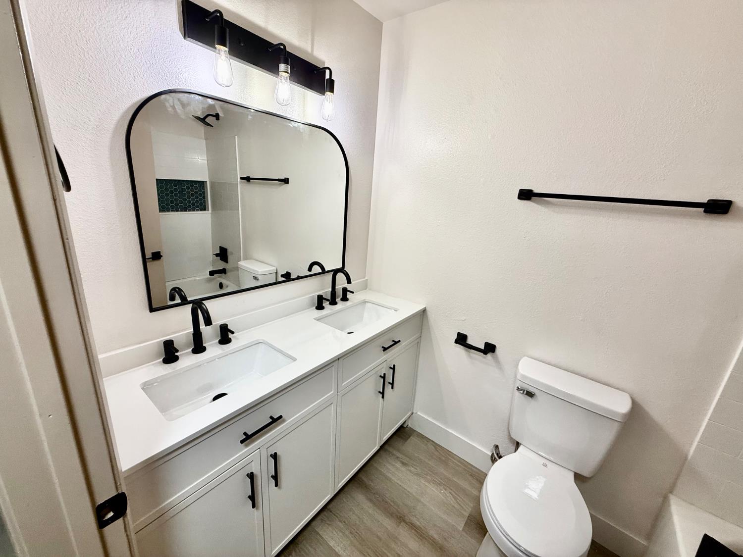 5455 N Marty Ave #172, Fresno, CA 93711